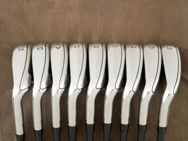 x.. Left Handed ..x : All : ชุดเหล็ก Callaway Rogue ST Max (ออกปี 2022 ตีง่าย ไกลมาก) มีเหล็ก 5-Pw,Aw,Gw,Sw (9 ชิ้น) ก้านกราไฟต์ Fujikura VENTUS 5 Flex R