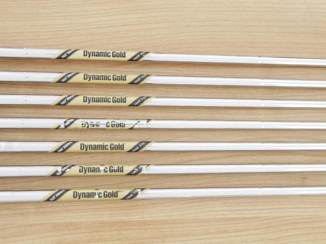 Iron set : Titleist : ชุดเหล็ก Titleist AP2 714 Forged มีเหล็ก 4-Pw (7 ชิ้น) ก้านเหล็ก Dynamic Gold Tour Issue