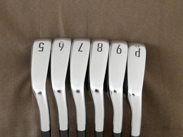 Iron set : Titleist : ชุดเหล็ก Titleist T300 (ปี 2022) มีเหล็ก 5-Pw (6 ชิ้น) ก้านเหล็ก NS Pro Modus 105 Flex S