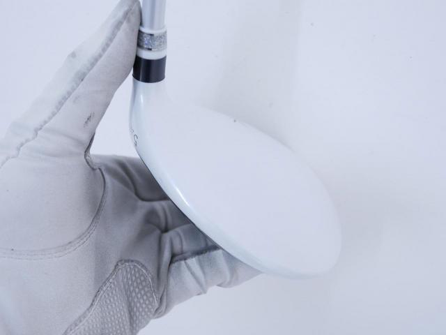 Lady club : All : หัวไม้ 5 Yonex Fiore (เบา นุ่ม ตีง่ายมากๆ) Loft 21 Flex L