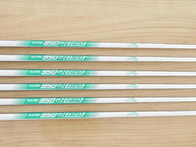 Iron set : Taylormade : ชุดเหล็ก Taylormade P790 (ตัวท้อปสุด ออกปี 2019) มีเหล็ก 5-Pw (6 ชิ้น) ก้านเหล็ก NS Pro 950 NEO Flex S