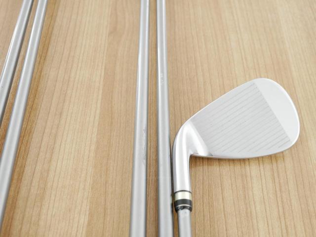 Iron set : PRGR : ชุดเหล็กกระเทย PRGR Egg PC (รุ่นปี 2019 ตีง่ายและไกลมากๆ โกงสุดๆ) มีเหล็ก 7-Pw,Aw (5 ชิ้น) ก้านกราไฟต์ M-37 Flex R