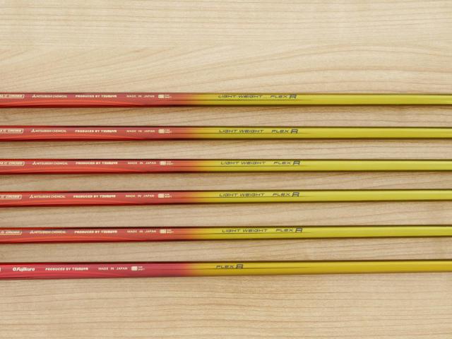 Iron set : Tsuruya : ชุดเหล็ก Tsuruya AXEL Gold Premium IV (รุ่นปี 2021 ของใหม่ 7 หมื่นกว่าบาท หน้าเด้งสุดๆ ไกลสุดๆๆ) มีเหล็ก 7-Pw,Aw,As (6 ชิ้น) ก้านกราไฟต์ Flex R (Light Weight)