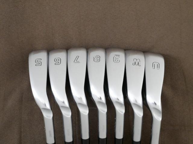 Iron set : Ping : ชุดเหล็ก Ping G700 (ปี 2019 Japan Spec. ใบใหญ่ ง่ายที่สุด ไกลที่สุดของ Ping) มีเหล็ก 5-Pw,Aw (7 ชิ้น) ก้านกราไฟต์ Mitsubishi FUBUKI Flex R