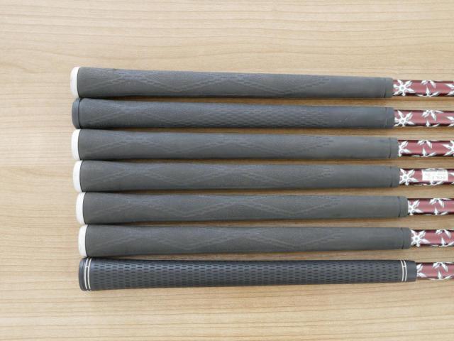 Iron set : Ping : ชุดเหล็ก Ping G700 (ปี 2019 Japan Spec. ใบใหญ่ ง่ายที่สุด ไกลที่สุดของ Ping) มีเหล็ก 5-Pw,Aw (7 ชิ้น) ก้านกราไฟต์ Mitsubishi FUBUKI Flex R