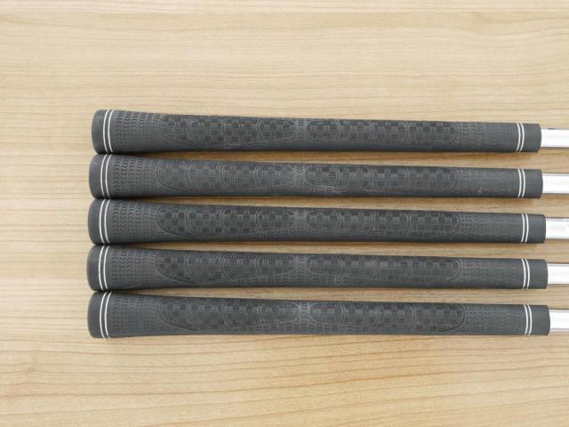 Iron set : Honma : ชุดเหล็ก Honma Tour World GS (ออกปี 2021 ใบใหญ่ ตีง่าย ไกล) มีเหล็ก 6-10 (5 ชิ้น) ก้านเหล็ก NS Pro 950 NEO Flex R