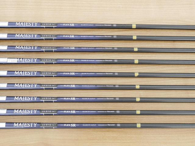 Iron set : Maruman : ชุดเหล็ก Maruman Majesty Royal Black (รุ่นท๊อปสุด ตีง่าย เด้ง ไกลมากๆ) มีเหล็ก 5-10,Pw,Aw,Sw (9 ชิ้น ระยะเทียบเท่า 4-Pw,Aw,Sw) ก้านกราไฟต์ Flex SR