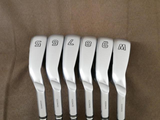 Iron set : Ping : ชุดเหล็ก Ping G425 (รุ่นปี 2021 Japan Spec. ใบใหญ่ ง่าย ไกล) มีเหล็ก 5-Pw (6 ชิ้น) ก้านกราไฟต์ Ping Alta J CB Slate Flex R