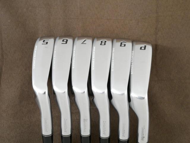 Iron set : Tourstage : ชุดเหล็ก Tourstage VIQ (Forged) มีเหล็ก 5-Pw (6 ชิ้น) ก้านเหล็ก NS Pro 950 Flex R
