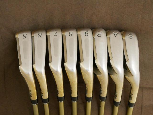 Iron set : PRGR : ชุดเหล็ก PRGR ID Nabla Red Titan (รุ่นท๊อปสุด หน้าเด้ง ไกลมาก) มีเหล็ก 5-Pw,Aw,Sw (8 ชิ้น) ก้านกราไฟต์ M-40 Flex SR