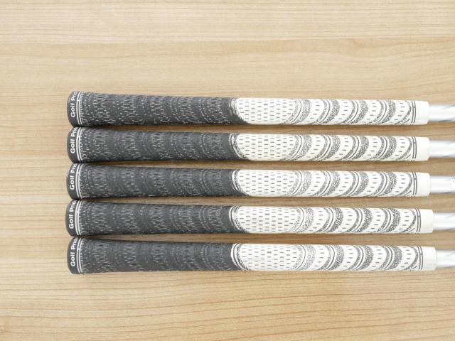 Iron set : Mizuno : ชุดเหล็ก Mizuno JPX 923 Hot Metal HL (รุ่นปี 2023 ตัวท๊อป ง่าย ไกล) มีเหล็ก 6-Pw (5 ชิ้น) ก้านกราไฟต์ Fujukura MCI 80 Flex R