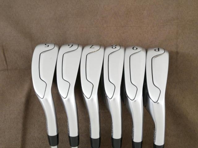 Iron set : Titleist : ชุดเหล็ก Titleist VG3 Type D Forged (รุ่นปี 2019 Japan Spec. ตีง่ายและไกลที่สุดของ Titleist) มีเหล็ก 5-Pw (6 ชิ้น) ก้านกราไฟต์ Mitsubishi VGI Flex R