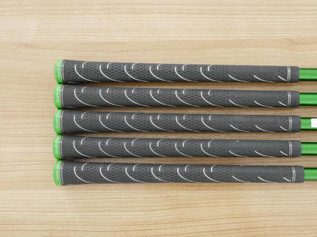 Iron set : Callaway : ชุดเหล็ก Callaway EPIC Star (ปี 2018 หน้าเด้ง โกงองศา ตีไกลมากๆ) มีเหล็ก 6-Pw (5 ชิ้น) ก้านกราไฟต์ Fujikura Speeder Evolution Flex R