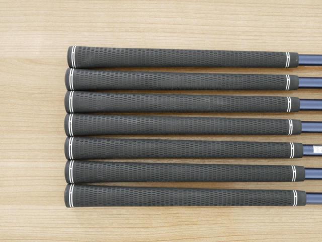 Iron set : Titleist : ชุดเหล็ก Titleist T100S Forged (รุ่นปี 2022) มีเหล็ก 4-Pw (7 ชิ้น) ก้านกราไฟต์ Flex S