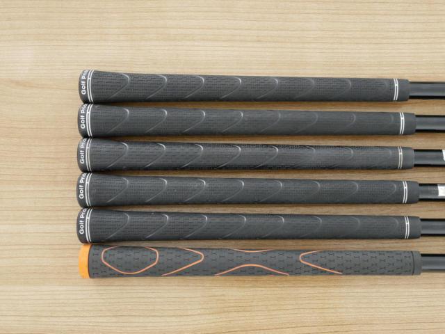 Iron set : Mizuno : ชุดเหล็ก Mizuno JPX 921 Forged (ปี 2022 ตัวท๊อป นุ่ม แน่น) มีเหล็ก 5-Pw (6 ชิ้น) ก้านกราไฟต์ Flex R