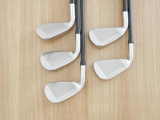 Iron set : Callaway : ชุดเหล็ก Callaway Rogue ST Max (ออกปี 2022 ตีง่าย ไกลมาก) มีเหล็ก 6-Pw (5 ชิ้น) ก้านกราไฟต์ Fujikura VENTUS 5 Flex R