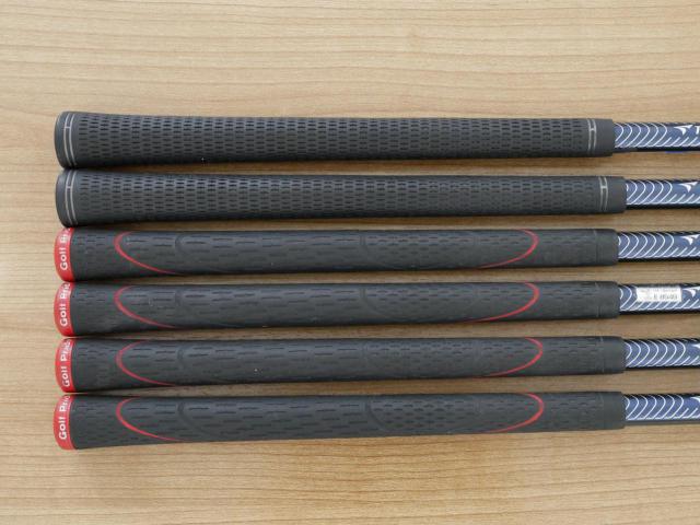 Iron set : Tourstage : ชุดเหล็ก Tourstage V300 III (Forged) มีเหล็ก 5-Pw (6 ชิ้น) ก้านกราไฟต์ Flex R