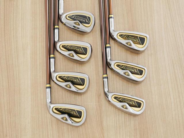 Iron set : Maruman : ชุดเหล็ก Maruman Majesty Prestigio Gold Premium (รุ่นท๊อปสุด หน้าเด้ง ตีไกลมาก ของใหม่ 1 แสนบาท) มีเหล็ก 5-Pw,Aw (7 ชิ้น) ก้านกราไฟต์ Flex R