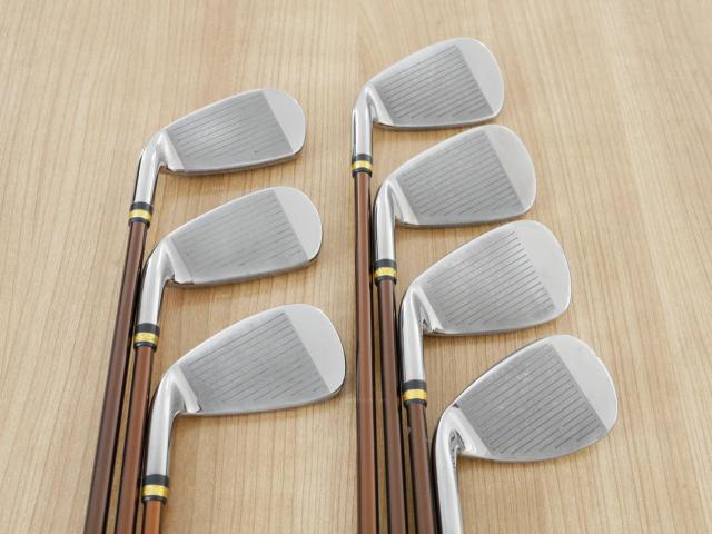 Iron set : Maruman : ชุดเหล็ก Maruman Majesty Prestigio Gold Premium (รุ่นท๊อปสุด หน้าเด้ง ตีไกลมาก ของใหม่ 1 แสนบาท) มีเหล็ก 5-Pw,Aw (7 ชิ้น) ก้านกราไฟต์ Flex R