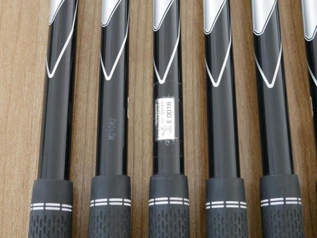 Iron set : Titleist : ชุดเหล็ก Titleist T300 (ปี 2022) มีเหล็ก 6-Pw,48 (6 ชิ้น) ก้านกราไฟต์ Titleist 3D055 60 Flex SR