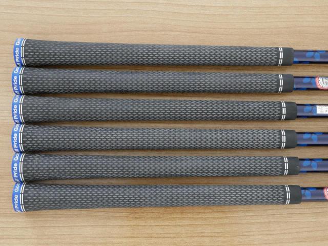 Iron set : Taylormade : ชุดเหล็ก Taylormade Qi (รุ่นล่าสุด ออกปี 2024 Japan Spec.) มีเหล็ก 6-Pw,Aw (6 ชิ้น) ก้านกราไฟต์ Mitsubishi Diamana TM60 Flex R