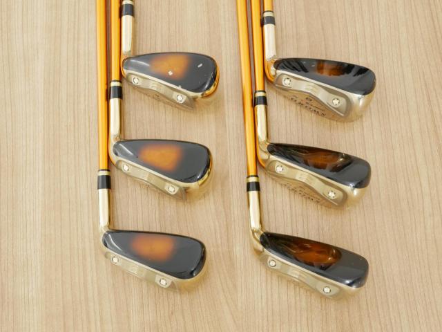 Iron set : Katana : ชุดเหล็กกระเทย Katana Sniper i (ตีง่ายมากๆ ไกลมากๆ) มีเหล็ก 6-Pw,Aw (6 ชิ้น เบอร์ 6 ตีระยะเท่าเหล็ก 5 ปกติ) ก้านกราไฟต์ Flex R2