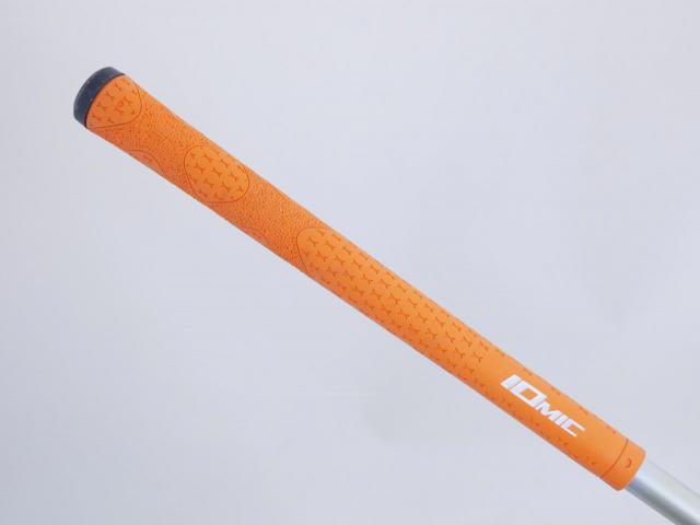 Driver : Katana : Katana Sword 4WD-G (มีออฟเซตกันลูกบานออกขวา) Loft 10 ก้าน Sword Tour AD FLex R
