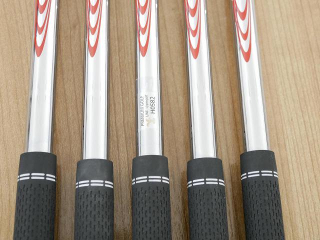 Iron set : Ping : ชุดเหล็ก Ping i240 (รุ่นล่าสุด ออกปี 2025) มีเหล็ก 6-Pw (5 ชิ้น) ก้านเหล็ก NS Pro Modus 105 Flex S