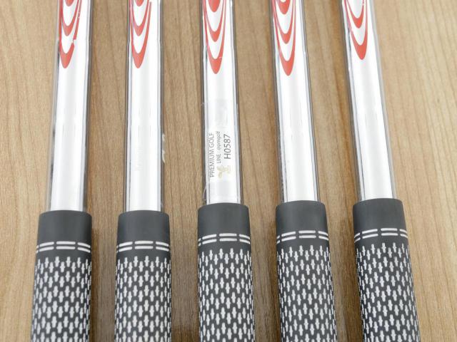 Iron set : Titleist : ชุดเหล็ก Titleist T100S Forged (รุ่นปี 2020) มีเหล็ก 6-Pw (5 ชิ้น) ก้านเหล็ก NS Pro Modus 105 Flex S