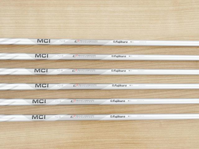 Iron set : Mizuno : ชุดเหล็ก Mizuno Pro 225 Forged (ปี 2023 นุ่ม แน่น ระยะดี) มีเหล็ก 5-Pw (6 ชิ้น) ก้านกราไฟต์ Fujikura MCI 70 Flex S