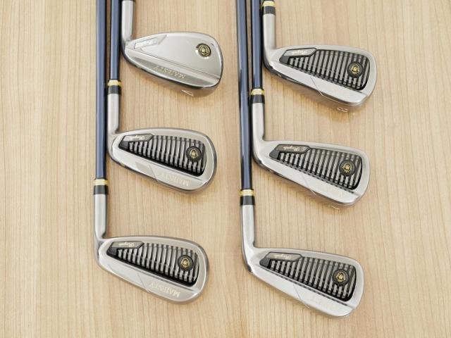 Iron set : Maruman : ชุดเหล็ก Maruman Majesty Royale (รุ่นท็อปสุด ล่าสุด ปี 2026 ของใหม่ 9 หมื่นบาท) มีเหล็ก 6-Pw,Aw (6 ชิ้น) ก้านกราไฟต์ Flex R