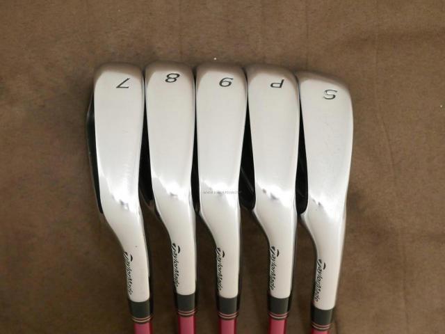 Lady club : All : ชุดเหล็ก Taylormade r9 MAX (ตีง่าย) มีเหล็ก 7-Pw,Sw (5 ชิ้น) ก้านกราไฟต์ Flex L