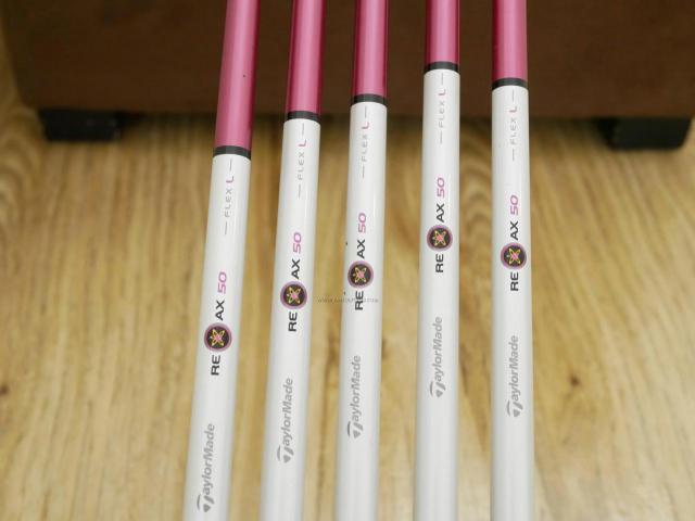 Lady club : All : ชุดเหล็ก Taylormade r9 MAX (ตีง่าย) มีเหล็ก 7-Pw,Sw (5 ชิ้น) ก้านกราไฟต์ Flex L