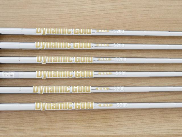 Iron set : Other Brand : ชุดเหล็ก Srixon Z-Forged II (รุ่นปี 2023) มีเหล็ก 5-Pw (6 ชิ้น) ก้านเหล็ก Dynamic Gold DST S200