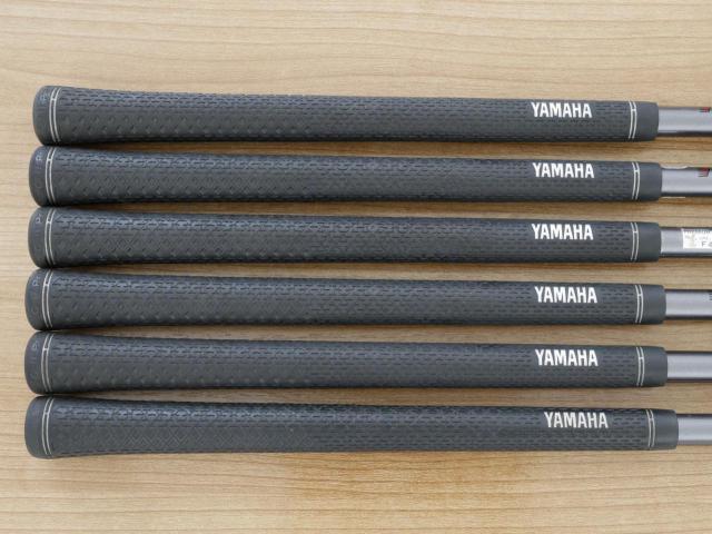Iron set : Yamaha : ชุดเหล็ก Yamaha RMX 220 (ปี 2021 หน้าเด้ง ตีไกลมาก) มีเหล็ก 6-Pw,Aw (6 ชิ้น) ก้านกราไฟต์ Flex SR