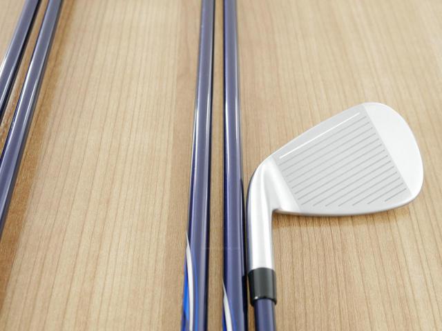 Iron set : Taylormade : ชุดเหล็ก Taylormade Qi (ออกปี 2024 Japan Spec.) มีเหล็ก 6-Pw (5 ชิ้น) ก้านกราไฟต์ Mitsubishi Diamana TM60 Flex R