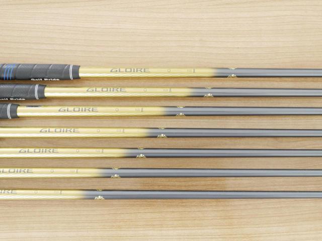 Iron set : Taylormade : ชุดเหล็ก Taylormade Gloire G (รุ่นท๊อปสุด ตีไกลมากๆ เหล็ก 7 Loft 26.5 หน้าเด้ง) มีเหล็ก 6-Pw,Aw,Sw (7 ชิ้น) ก้านกราไฟต์ Flex R