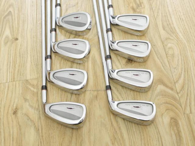 Iron set : Fourteen : ชุดเหล็ก Fourteen TC-550 มีเหล็ก 4-Pw,Aw (8 ชิ้น) ก้านเหล็ก NS Pro 950 Flex S