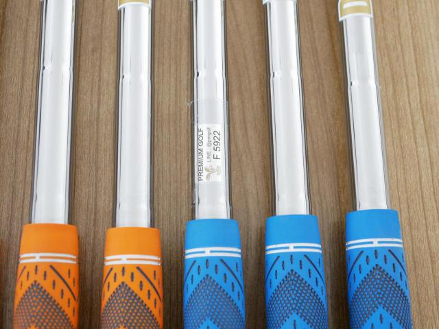 Iron set : Fourteen : ชุดเหล็ก Fourteen PC-555 (ตีง่าย ไกล) มีเหล็ก 5-Pw (6 ชิ้น) ก้านเหล็ก Dynamic Gold 120 S200