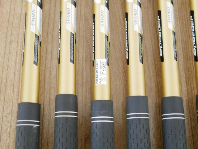 Iron set : Katana : ชุดเหล็ก Katana Sword Sniper 589 (หน้าเด้ง) มีเหล็ก 6-Pw,Aw (6 ชิ้น) ก้านกราไฟต์ Speeder 589 Flex SR