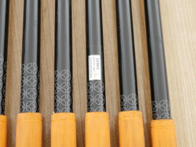 Iron set : Fourteen : ชุดเหล็ก Fourteen TC-550 มีเหล็ก 5-Pw (6 ชิ้น) ก้านกราไฟต์ Fujikura FIT-ON 160i Flex R2
