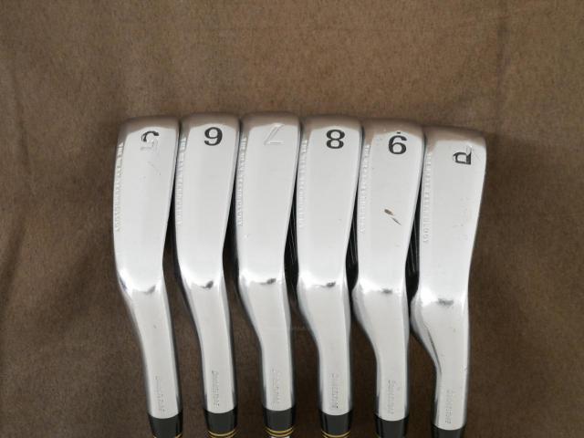 Iron set : Tourstage : ชุดเหล็ก Tourstage X-Blade GR Forged มีเหล็ก 5-Pw (6 ชิ้น) ก้านเหล็ก NS Pro 950 Flex R