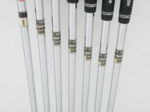 Iron set : Taylormade : ชุดเหล็ก Taylormade P760 Forged (ปี 2018 นุ่ม แน่น) มีเหล็ก 4-Pw (7 ชิ้น) ก้านเหล็ก Dynamic Gold S200