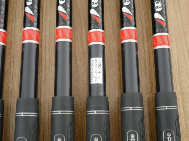 Iron set : Other Brand : ชุดเหล็ก King Cobra S9 (ใบใหญ่ ตีง่ายมาก) มีเหล็ก 5-Pw (6 ชิ้น) ก้านกราไฟต์ Flex R