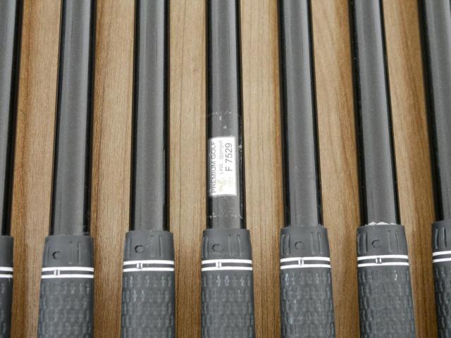 Iron set : Taylormade : ชุดเหล็ก Taylormade Stealth GLOIRE (ออกปี 2022 ท๊อปสุด Japan Spec ตีไกลมากๆ) มีเหล็ก 5-Pw,Aw,Sw (8 ชิ้น) ก้านกราไฟต์ Graphite Design RAUNE i60 Flex S