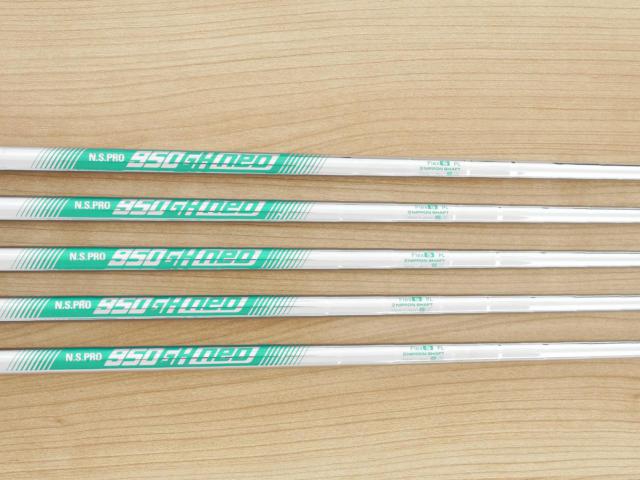 Iron set : Callaway : ชุดเหล็ก Callaway Paradym Ai Smoke HL (ออกปี 2024 ตีง่ายมาก ไกล Japan Spec.) มีเหล็ก 6-Pw (5 ชิ้น) ก้านเหล็ก NS Pro 950 NEO Flex S
