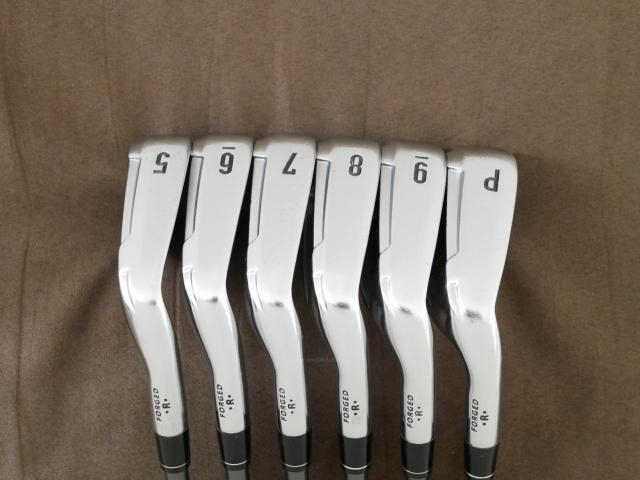 Iron set : Callaway : ชุดเหล็ก Callaway Legacy V (Forged) มีเหล็ก 5-Pw (6 ชิ้น) ก้านกราไฟต์ Flex SR