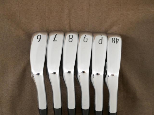 Iron set : Titleist : ชุดเหล็ก Titleist T200 Forged (รุ่นปี 2022 Japan Spec) มีเหล็ก 6-Pw,48 (6 ชิ้น) ก้านกราไฟต์ Titleist 3D055 60 Flex SR