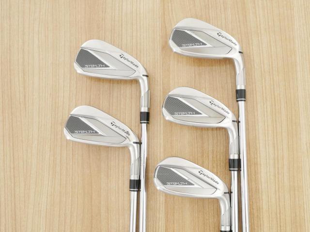 Iron set : Taylormade : ชุดเหล็ก Taylormade Stealth (ออกปี 2022 Japan Spec.) มีเหล็ก 6-Pw (5 ชิ้น) ก้านเหล็ก KBS Max MT 85 Flex S