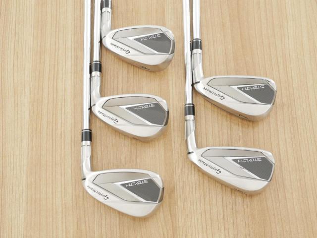 Iron set : Taylormade : ชุดเหล็ก Taylormade Stealth (ออกปี 2022 Japan Spec.) มีเหล็ก 6-Pw (5 ชิ้น) ก้านเหล็ก KBS Max MT 85 Flex S